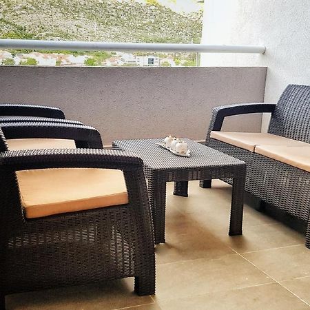 Sun Valley Apartments モスタル エクステリア 写真
