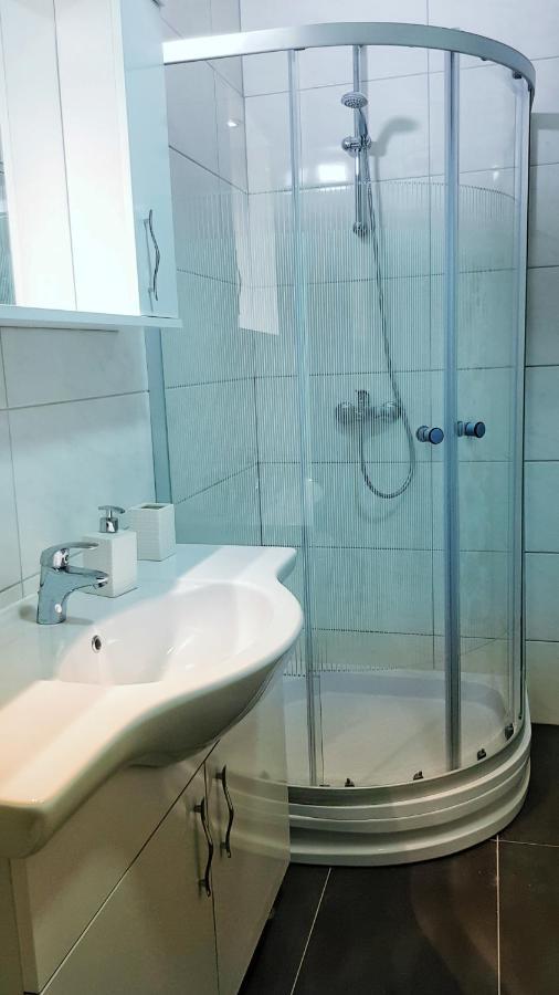 Sun Valley Apartments モスタル エクステリア 写真