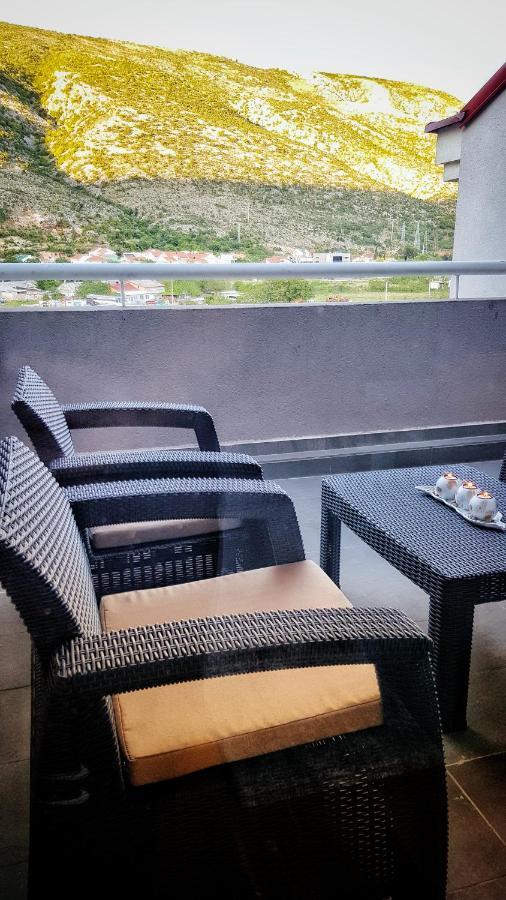 Sun Valley Apartments モスタル エクステリア 写真
