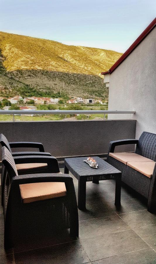 Sun Valley Apartments モスタル エクステリア 写真