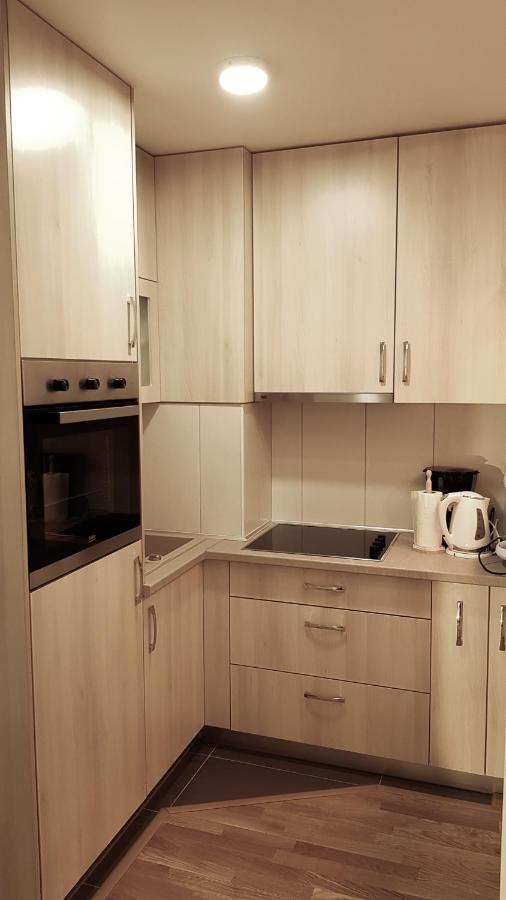 Sun Valley Apartments モスタル エクステリア 写真