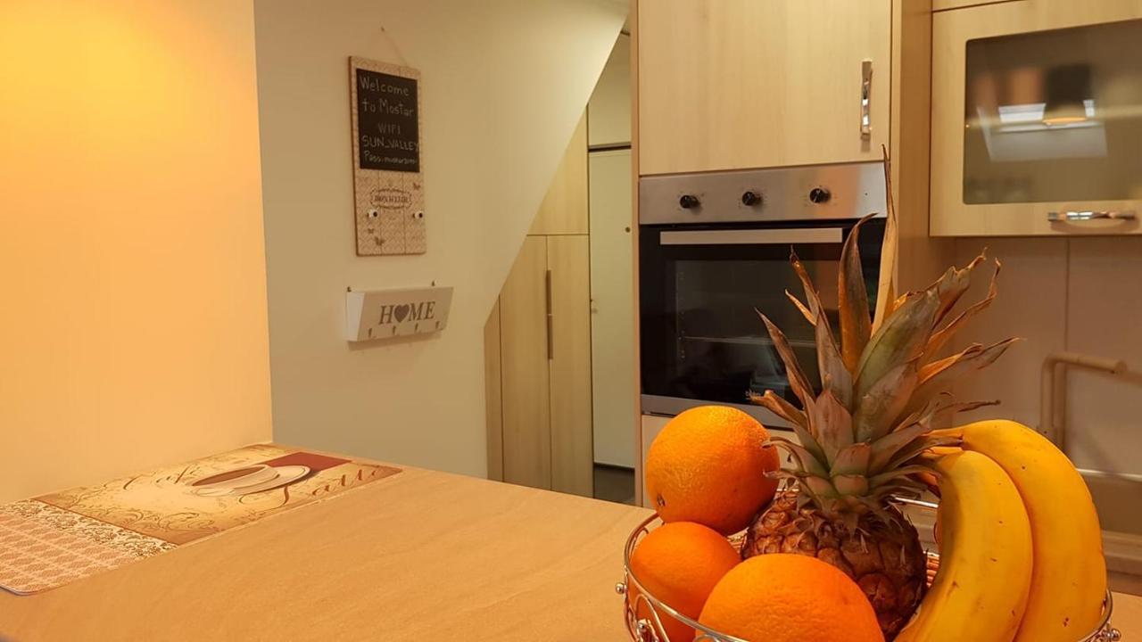 Sun Valley Apartments モスタル エクステリア 写真